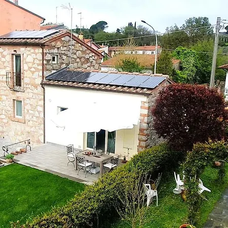 Holiday home La Bottega Del Maniscalco Filettole