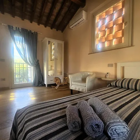 Holiday home La Bottega Del Maniscalco