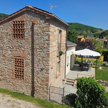 Holiday home La Bottega Del Maniscalco